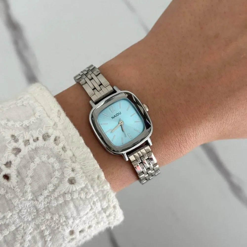 SKU0134 Retro Silver Blue Women Fashion Square Watch‎ Stainless steel + gift bag